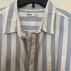 Sonoma Men's Casual Blue and White Striped Shirt